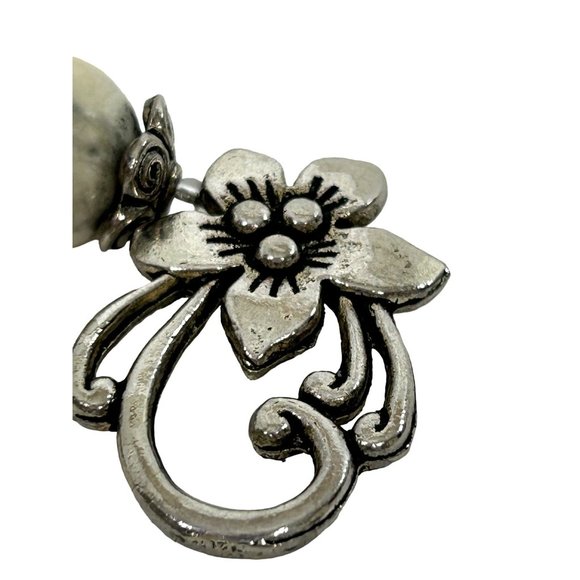 White Howlite Gemstone Beaded Bracelet Handcrafted Silver Tone Floral Grey Whte - Picture 10 of 17